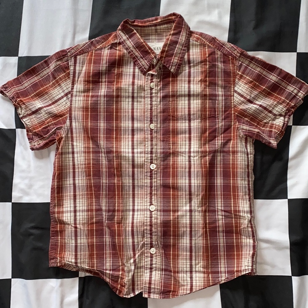 Button down shirt - Picture 1 of 4